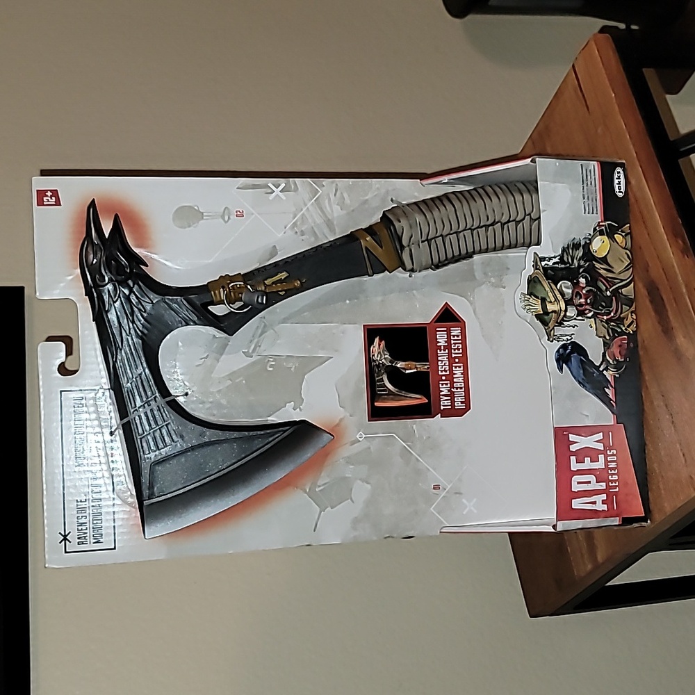 Apex Legends Toy Hatchet